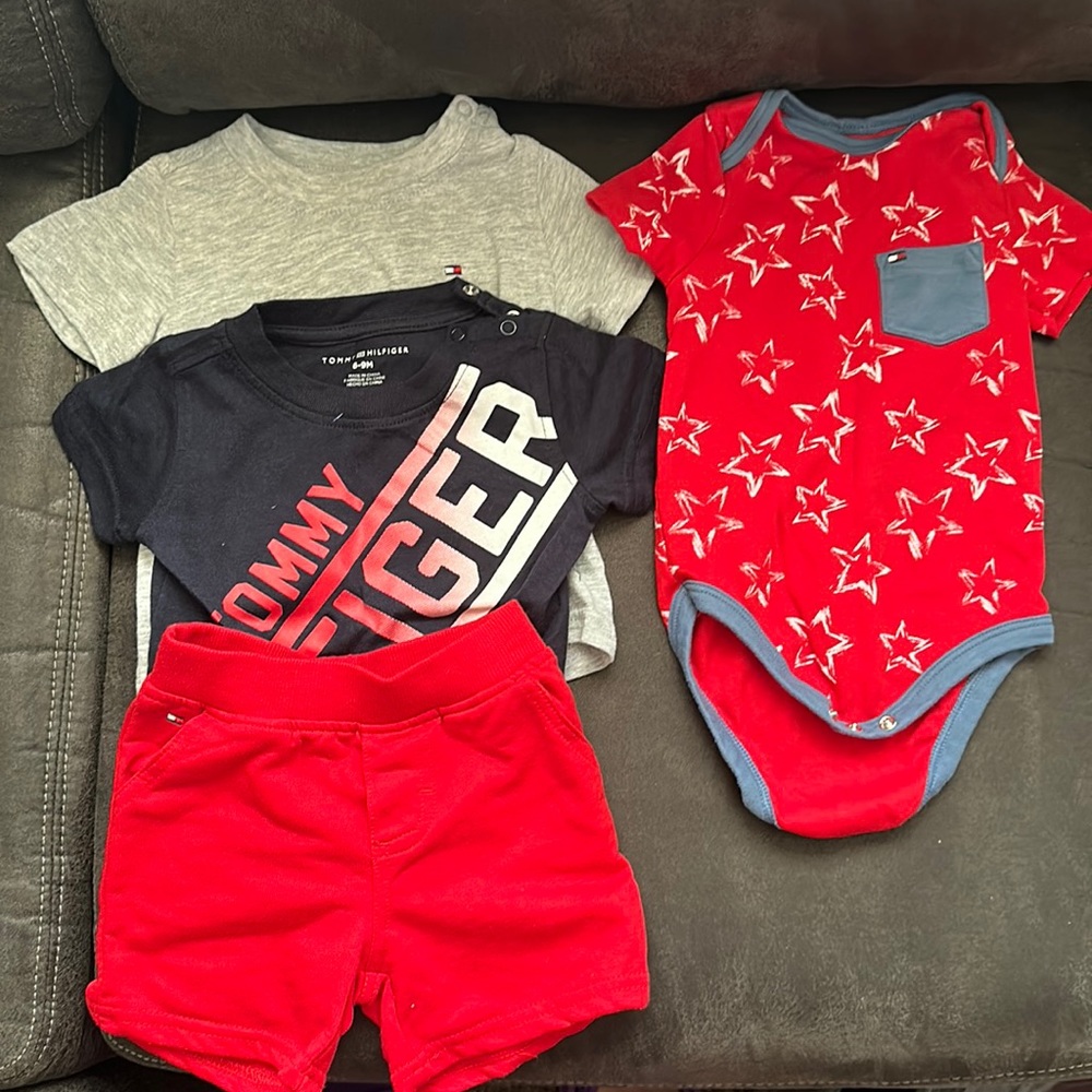 Tommy Hilfiger set